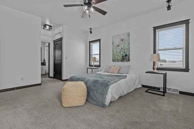 $664,900 | 3815 Stonewall Drive, De Pere, WI 54115