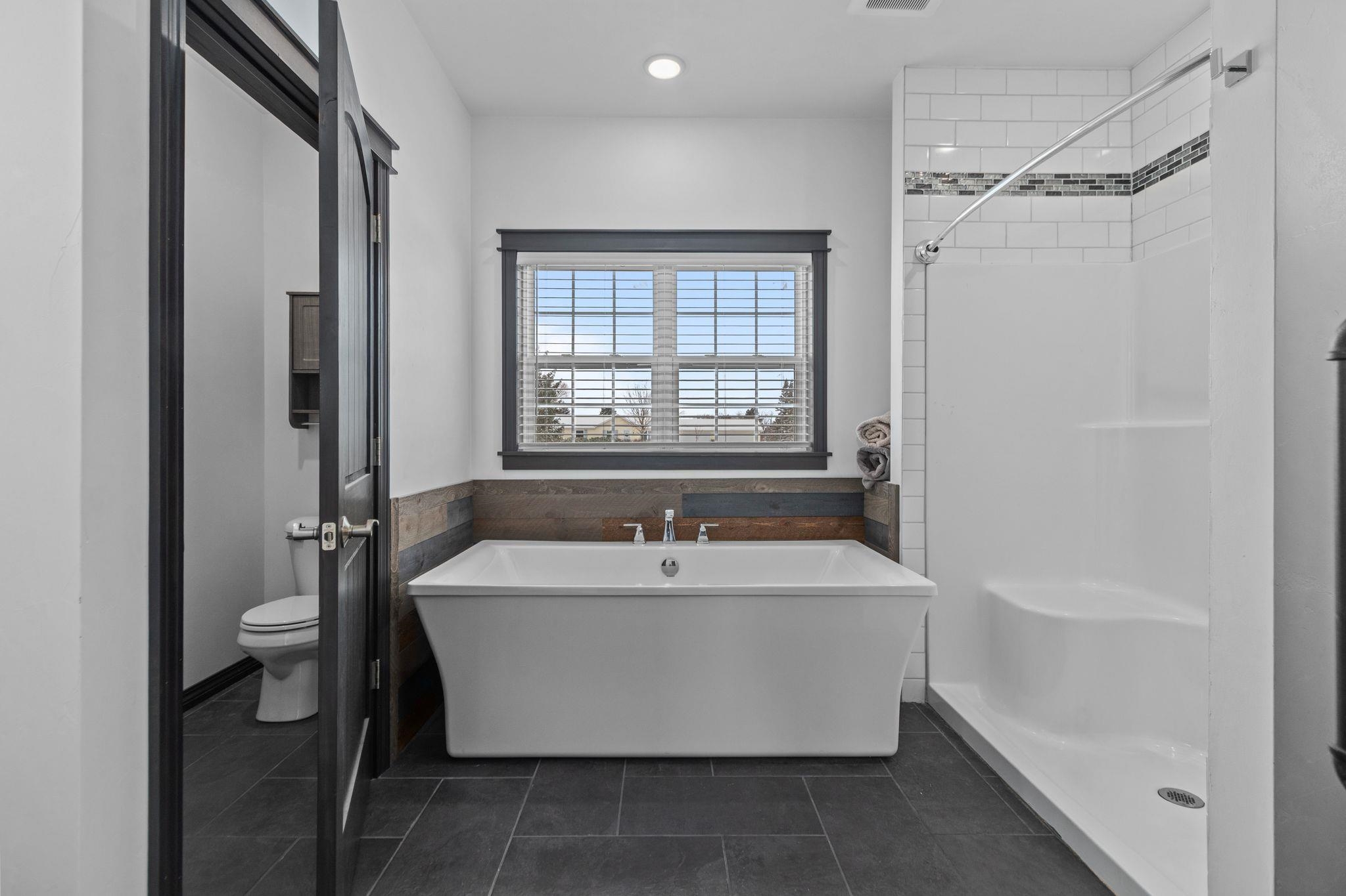 3815 Stonewall Drive De Pere, WI 54115 - Photo 21 of 57