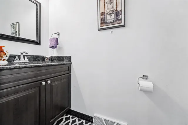 $674,900 | 3815 Stonewall Drive, De Pere, WI 54115