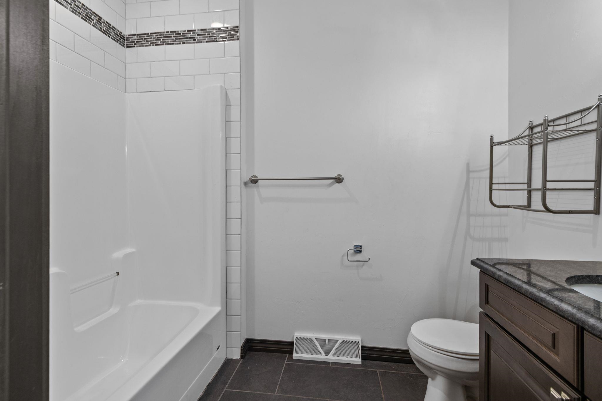 3815 Stonewall Drive De Pere, WI 54115 - Photo 28 of 57