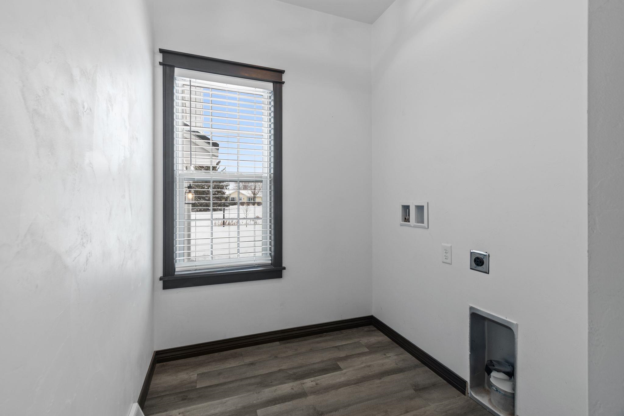 3815 Stonewall Drive De Pere, WI 54115 - Photo 29 of 57