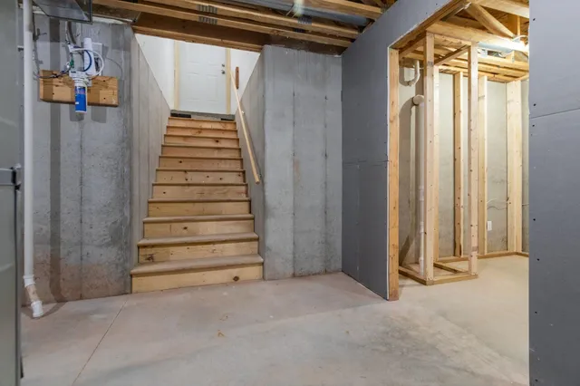 $664,900 | 3815 Stonewall Drive, De Pere, WI 54115