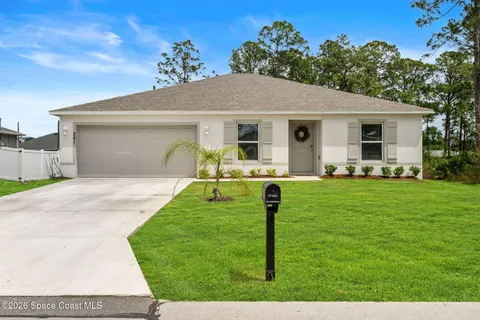 $315,000 | 281 Sarah Road Southwest, Palm Bay, FL 32908