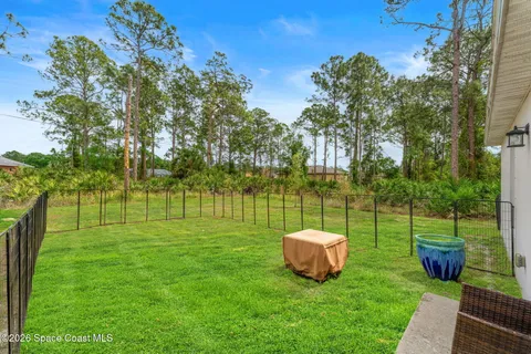 $315,000 | 281 Sarah Road Southwest, Palm Bay, FL 32908