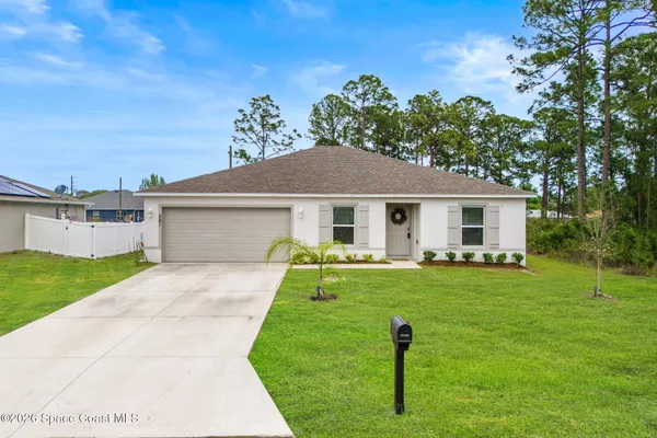 $315,000 | 281 Sarah Road Southwest, Palm Bay, FL 32908