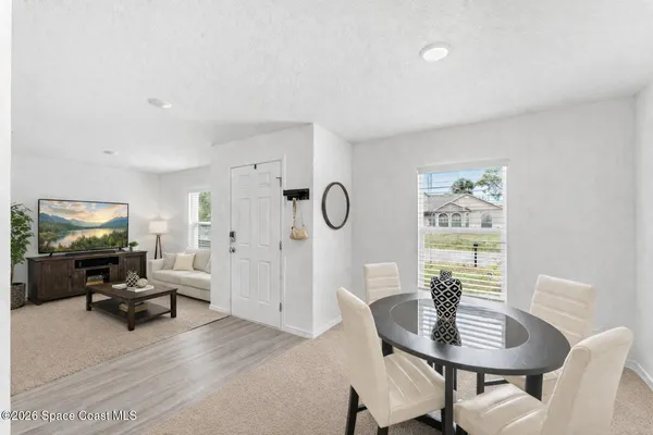 $315,000 | 281 Sarah Road Southwest, Palm Bay, FL 32908