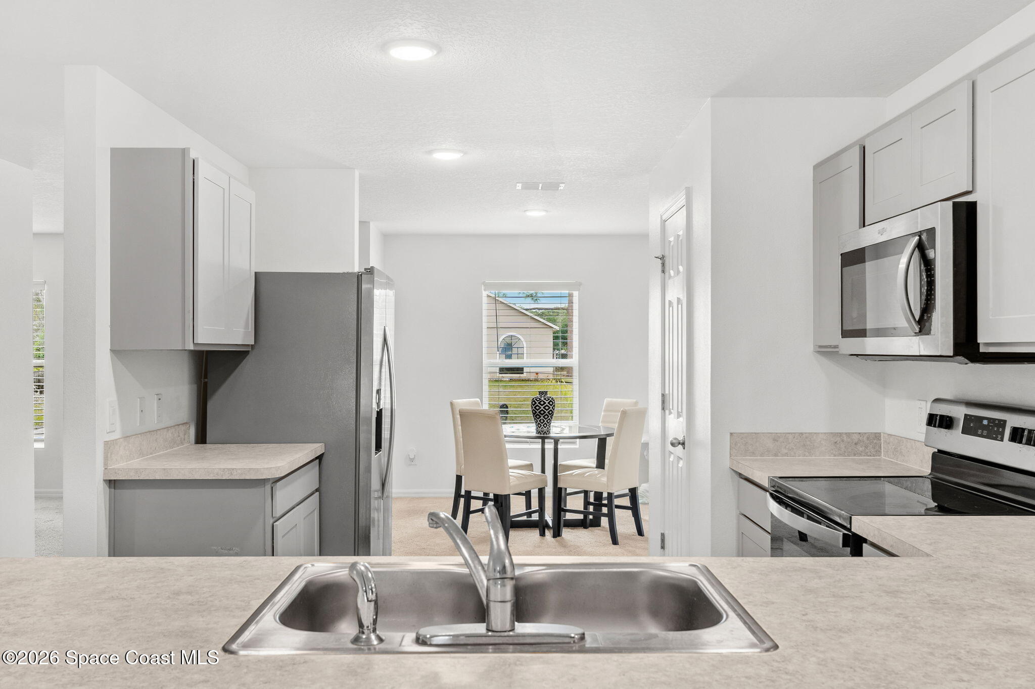 281 Sarah Road Southwest Palm Bay, FL 32908 - Photo 8 of 33 DSC00174-HDR