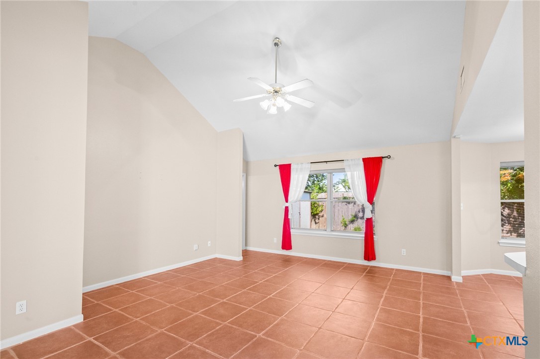 409 Newhaven Street Victoria, TX 77904 - Photo 11 of 28 a view of an empty room