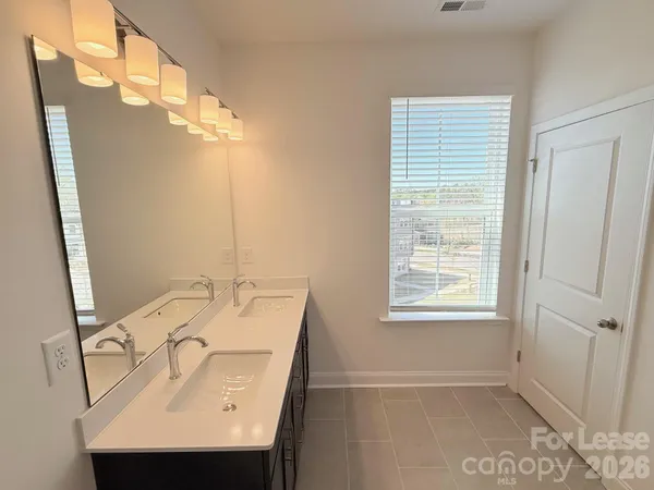 $2,850 | 3212 Drift Street, Charlotte, NC 28278