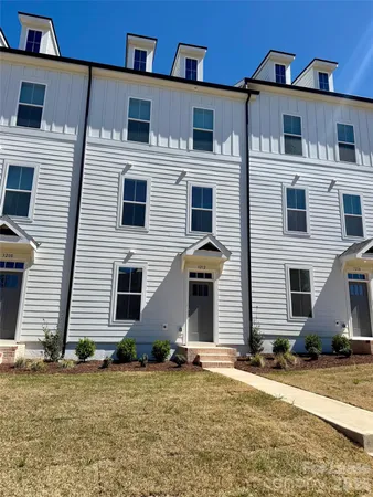 $2,850 | 3212 Drift Street, Charlotte, NC 28278