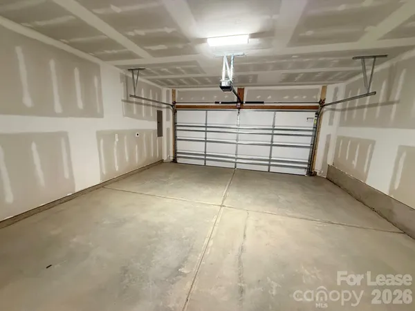 $2,850 | 3212 Drift Street, Charlotte, NC 28278