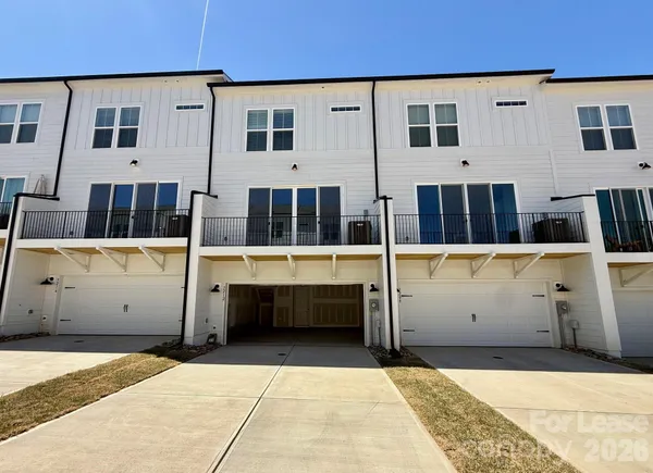 $2,850 | 3212 Drift Street, Charlotte, NC 28278