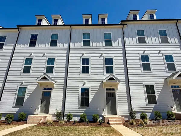 $2,850 | 3212 Drift Street, Charlotte, NC 28278