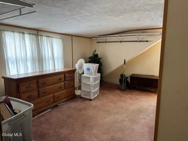 $244,900 | 2953 Clyde Avenue, Rotterdam, NY 12306