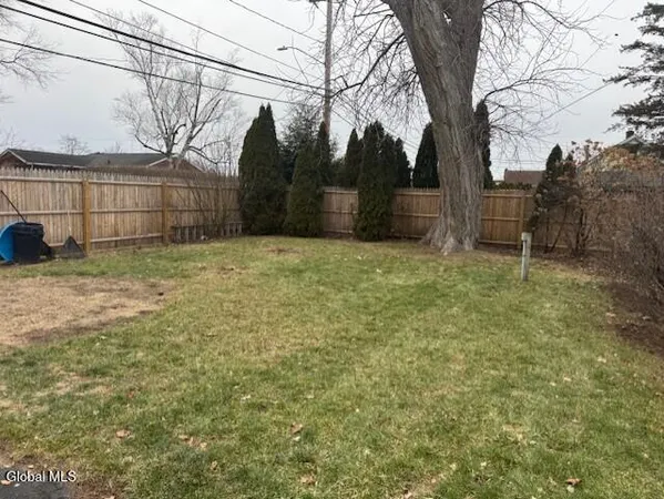 $244,900 | 2953 Clyde Avenue, Rotterdam, NY 12306