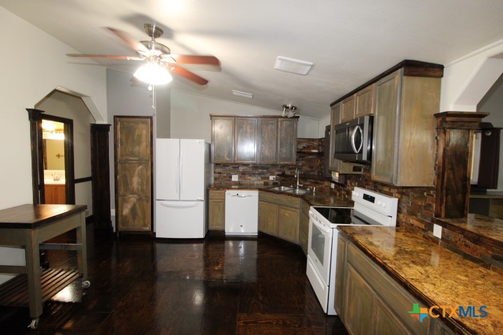 2809 Connell Street Kempner, TX 76539 - Photo 5 of 30