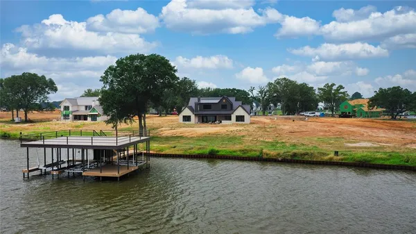 $525,000 | Lot 17-00 Groves Drive, Tool, TX 75143