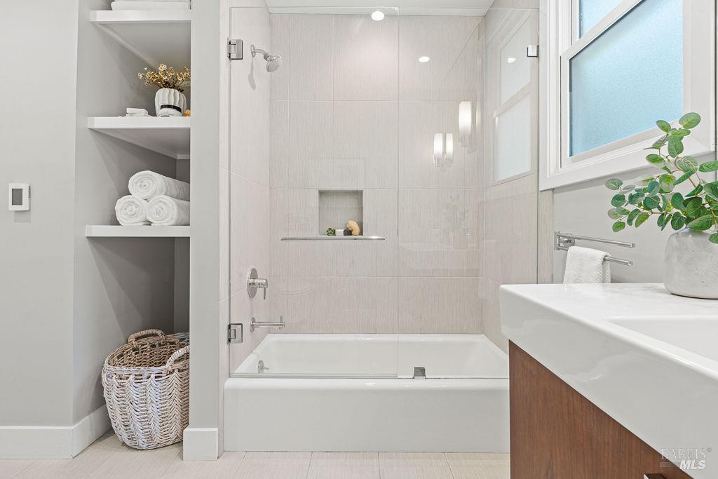 650 Main Street Sausalito, CA 94965 - Photo 20 of 44