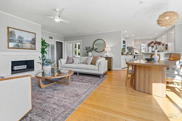 $1,899,000 | 650 Main Street, Sausalito, CA 94965