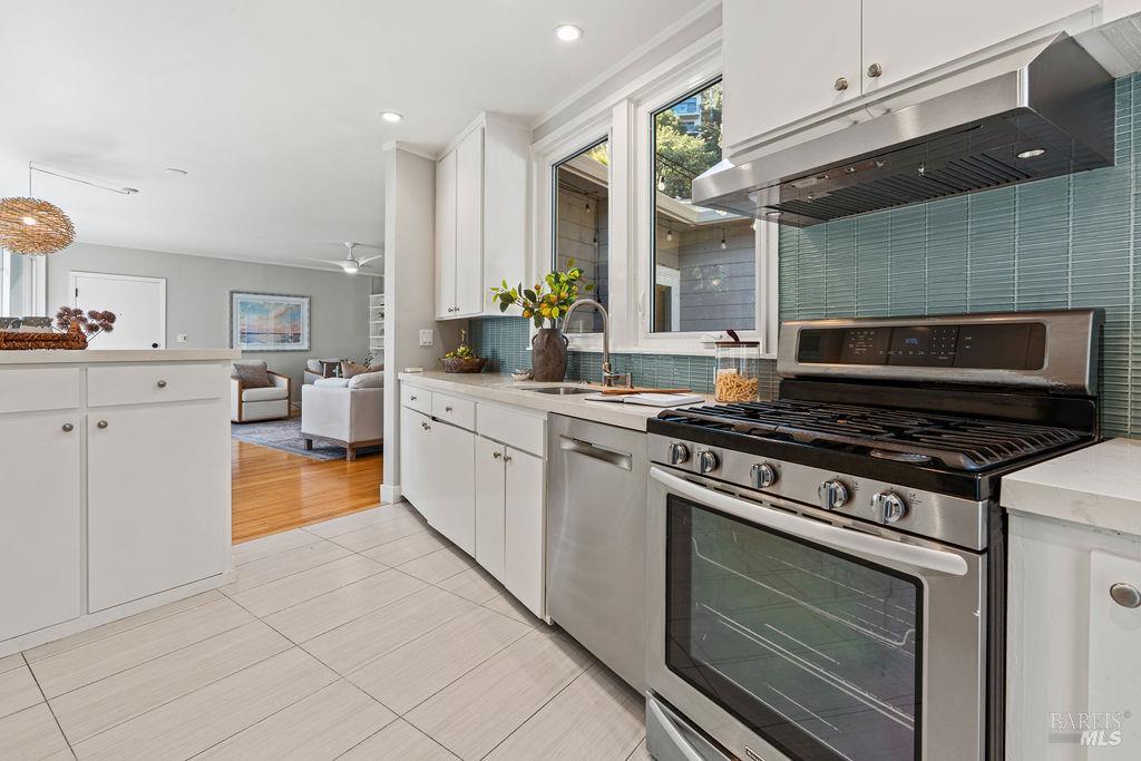 650 Main Street Sausalito, CA 94965 - Photo 9 of 44