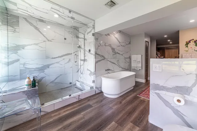 $6,500 | 2451 Presidential Way, Unit A, West Palm Beach, FL 33401