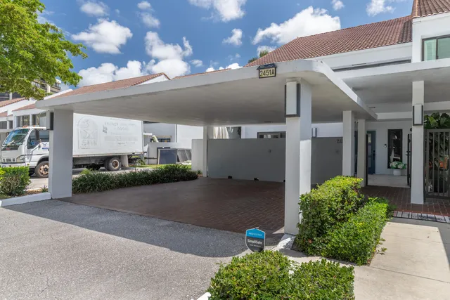 $6,500 | 2451 Presidential Way, Unit A, West Palm Beach, FL 33401