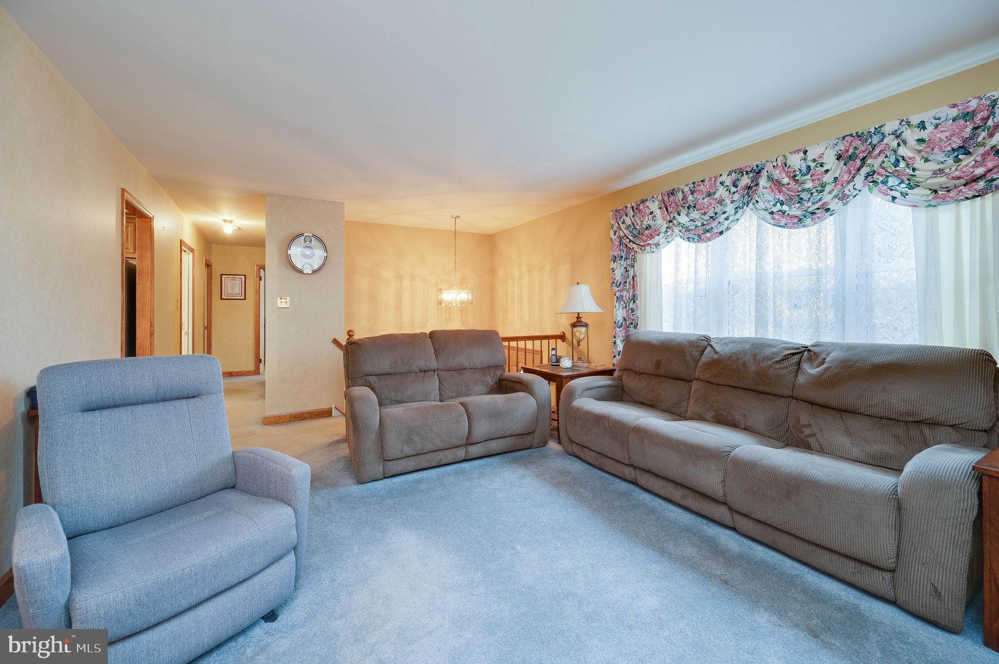 1109 Tuckerton Road Reading, PA 19605 - Photo 6 of 36 Gallery Image 6