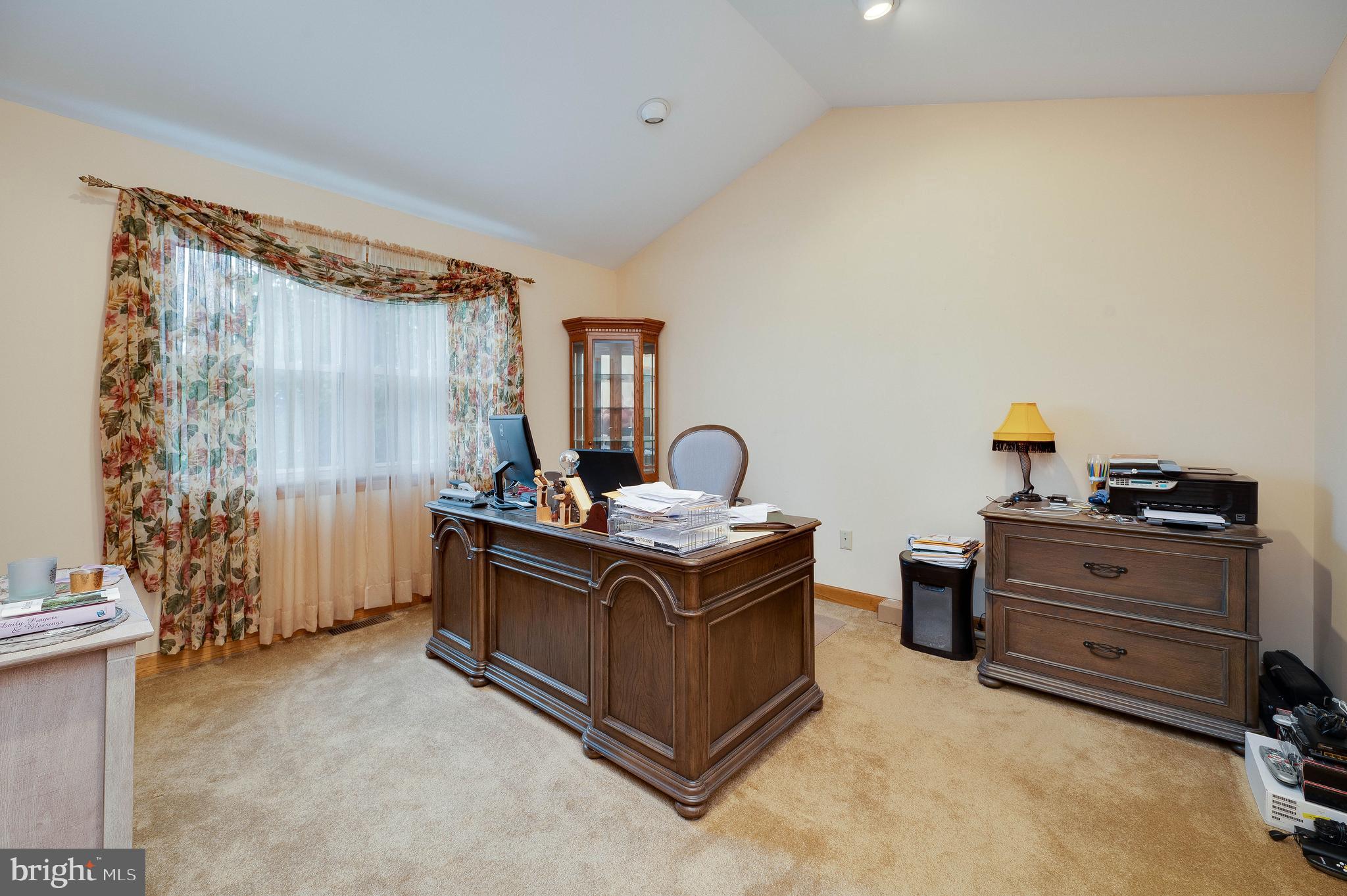 1109 Tuckerton Road Reading, PA 19605 - Photo 8 of 36 Main floor office