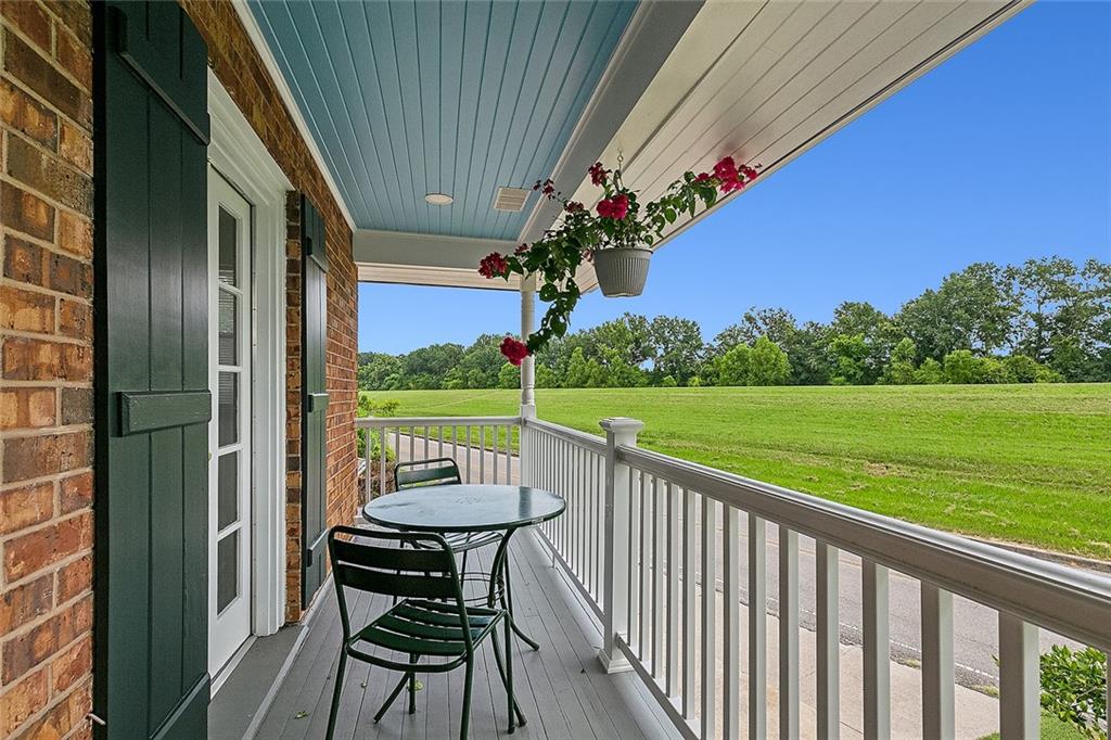 7017 Riverside Drive Harahan, LA 70123 - Photo 8 of 35 Gallery Image 8