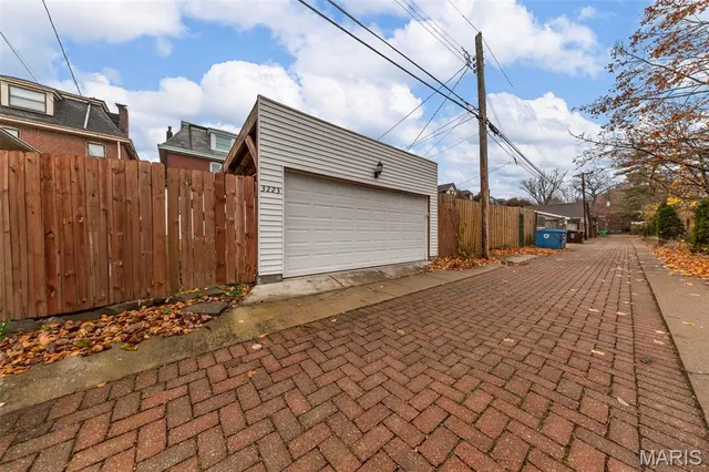 $499,900 | 3223 Geyer Avenue, St. Louis, MO 63104