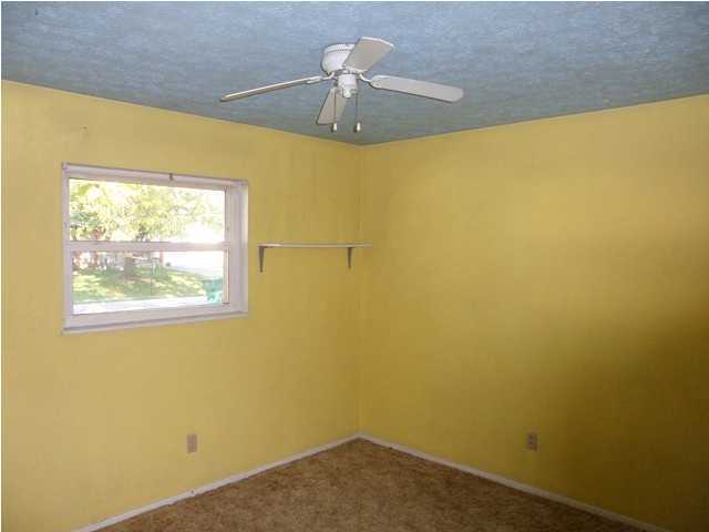 290 Beechland Road Louisville, KY 40229 - Photo 6 of 9 Additional Photo