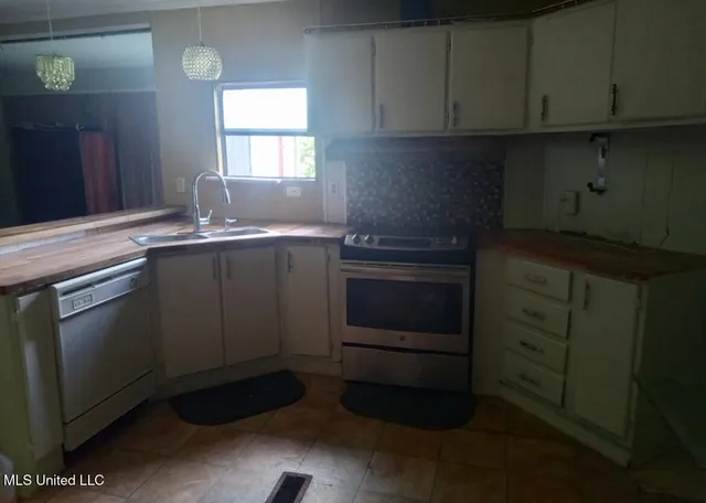 $39,000 | 16460 Highway 21, Preston, MS 39354