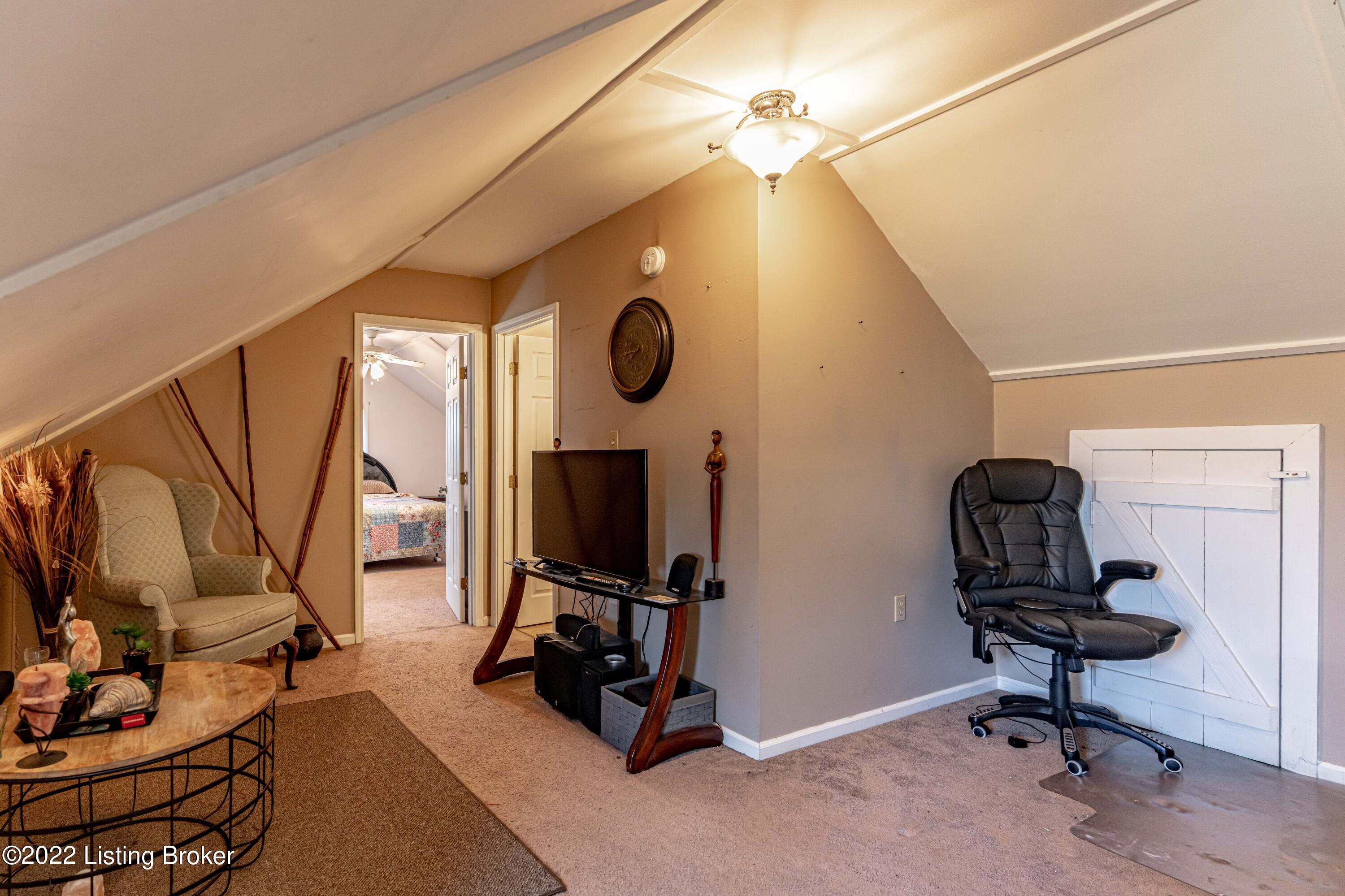 430 Coleman Road Vine Grove, KY 40175 - Photo 52 of 105 DSC09663