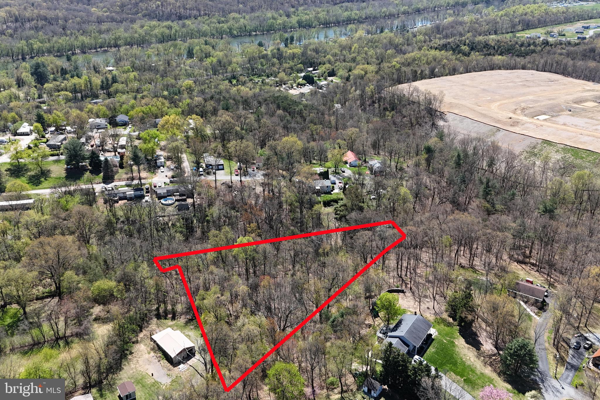 25-27 Broad Lane Falling Waters, WV 25419 - Photo 3 of 8 a view of outdoor space