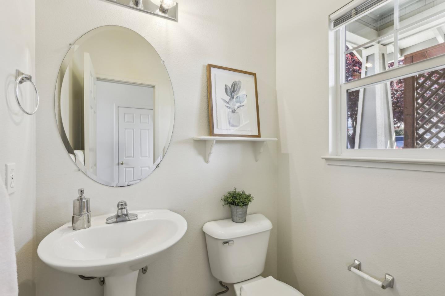 1439 Grey Hawk Way Santa Rosa, CA 95409 - Photo 18 of 37