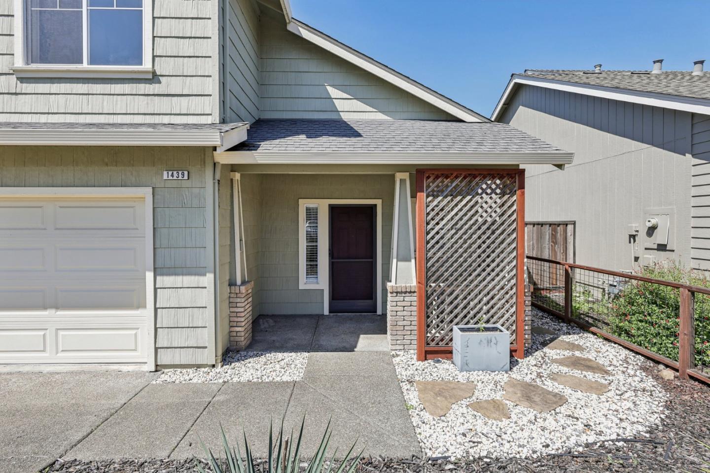 1439 Grey Hawk Way Santa Rosa, CA 95409 - Photo 5 of 37