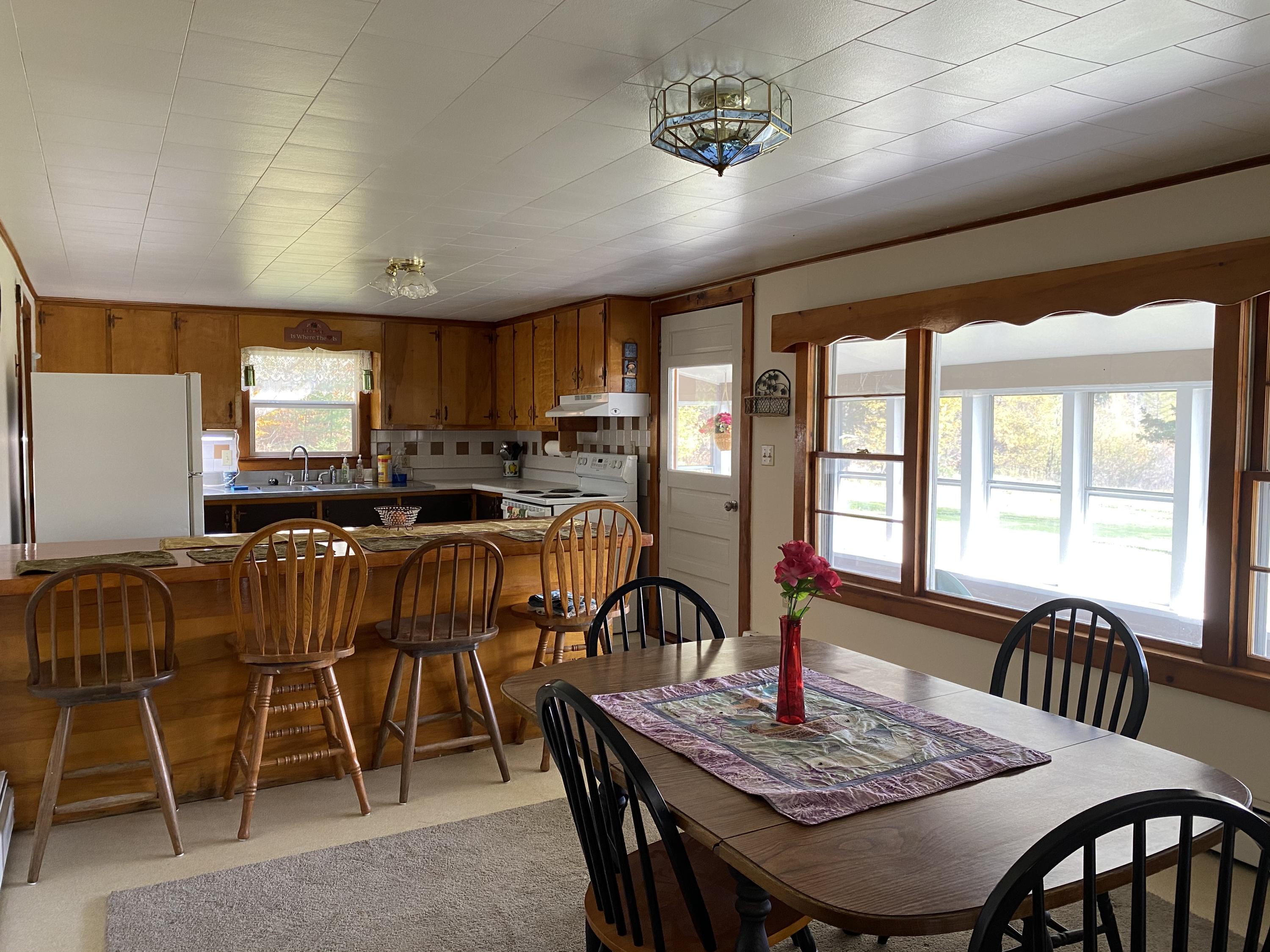 112 Boston Road Winterport, ME 04496 - Photo 15 of 49 Large Windows