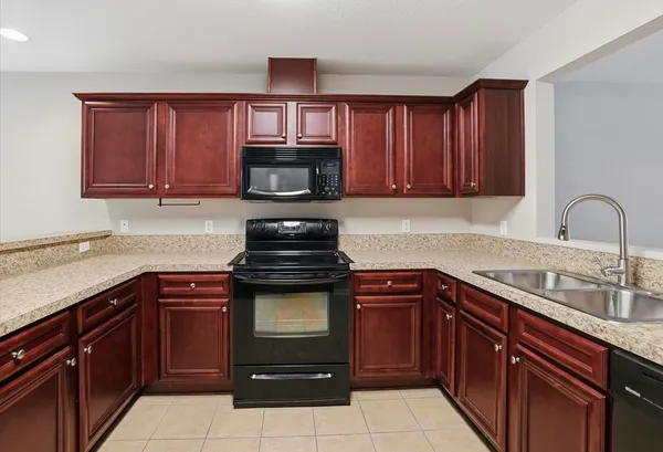 $267,600 | 431 Brooke Hampton Drive, Tallahassee, FL 32301