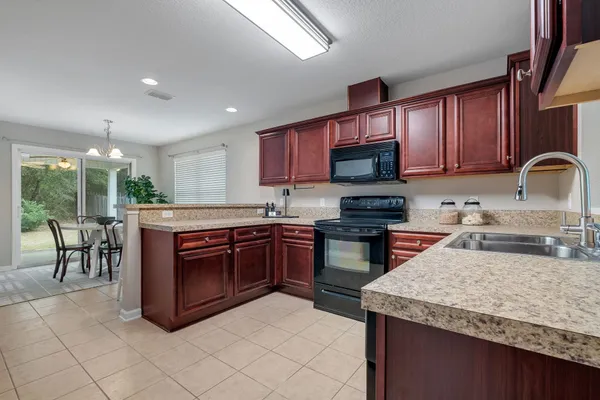 $267,600 | 431 Brooke Hampton Drive, Tallahassee, FL 32301