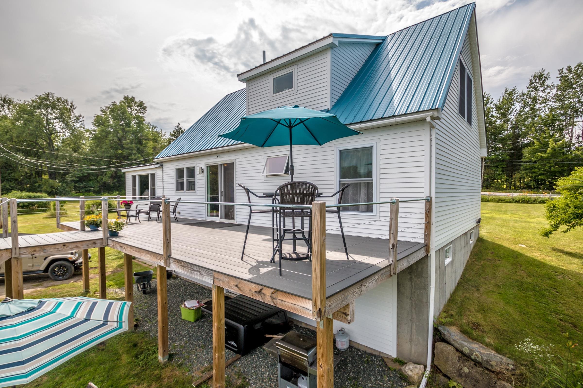 642 Jefferson Road Whitefield, NH 03598 - Photo 29 of 40