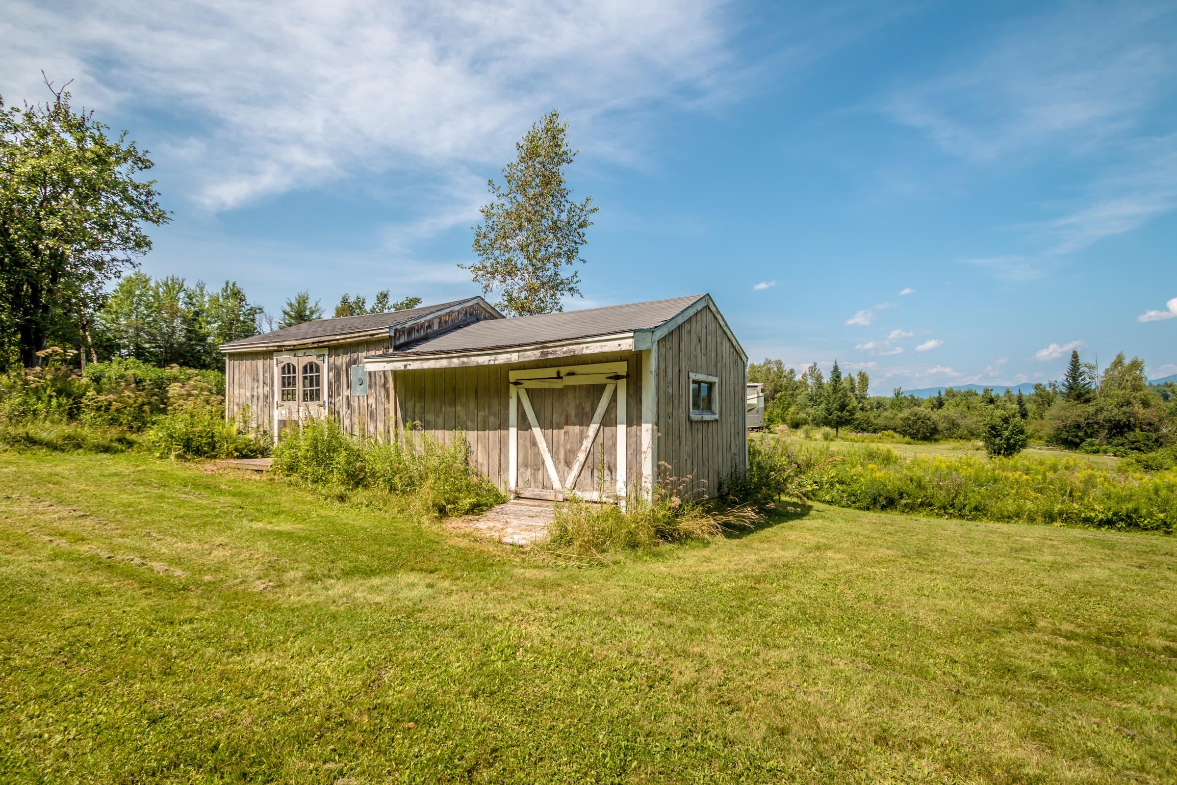 642 Jefferson Road Whitefield, NH 03598 - Photo 30 of 40