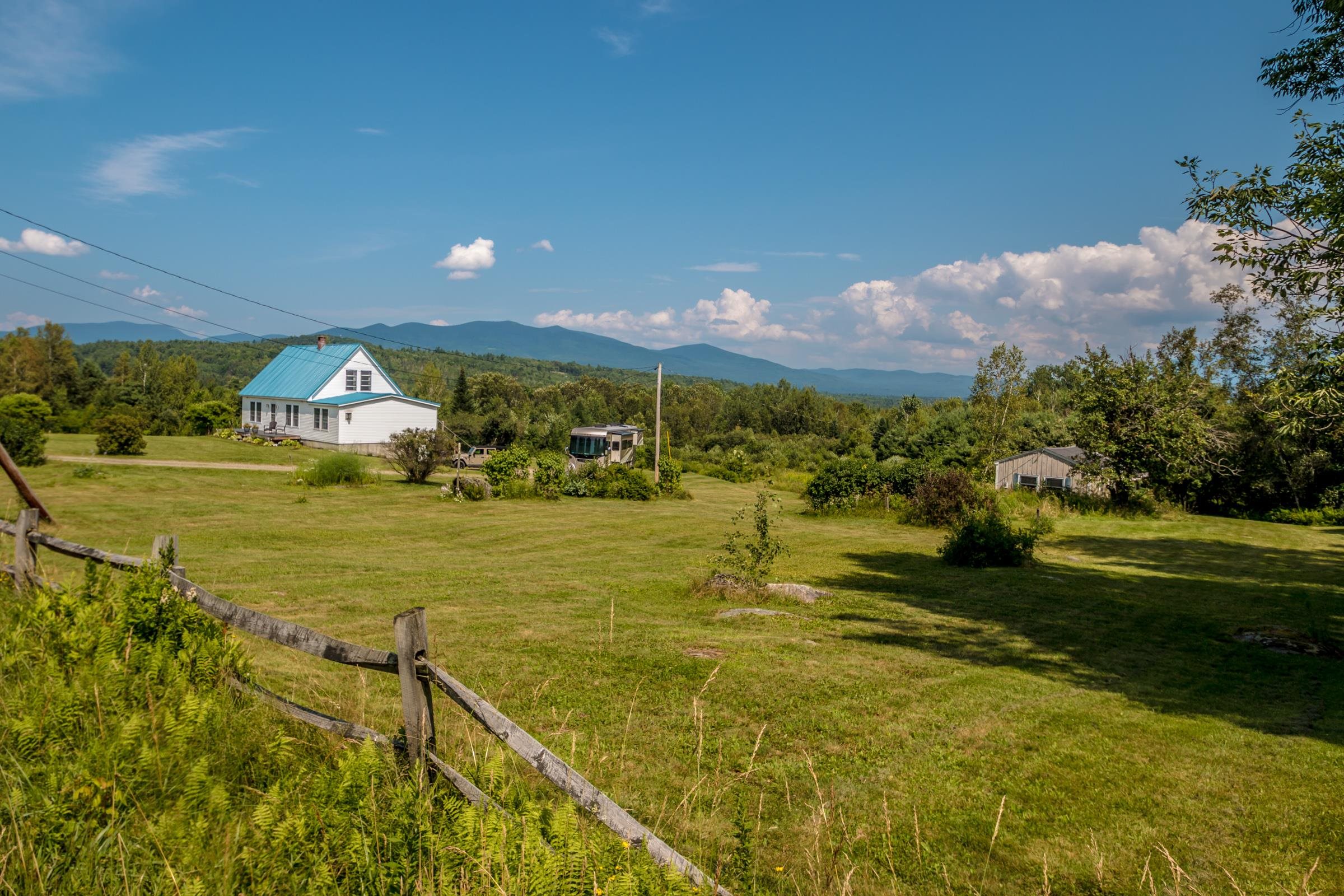 642 Jefferson Road Whitefield, NH 03598 - Photo 32 of 40