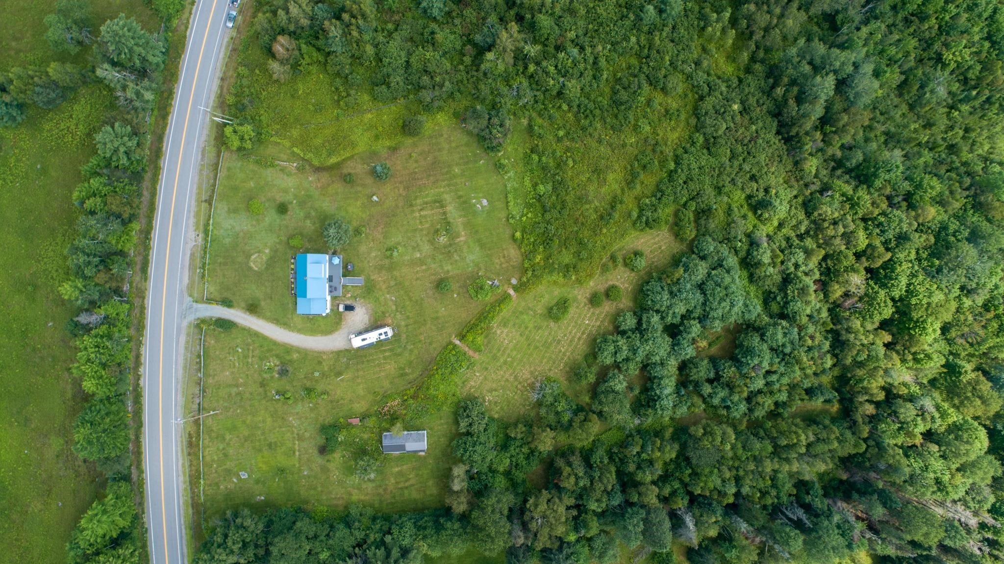 642 Jefferson Road Whitefield, NH 03598 - Photo 33 of 40