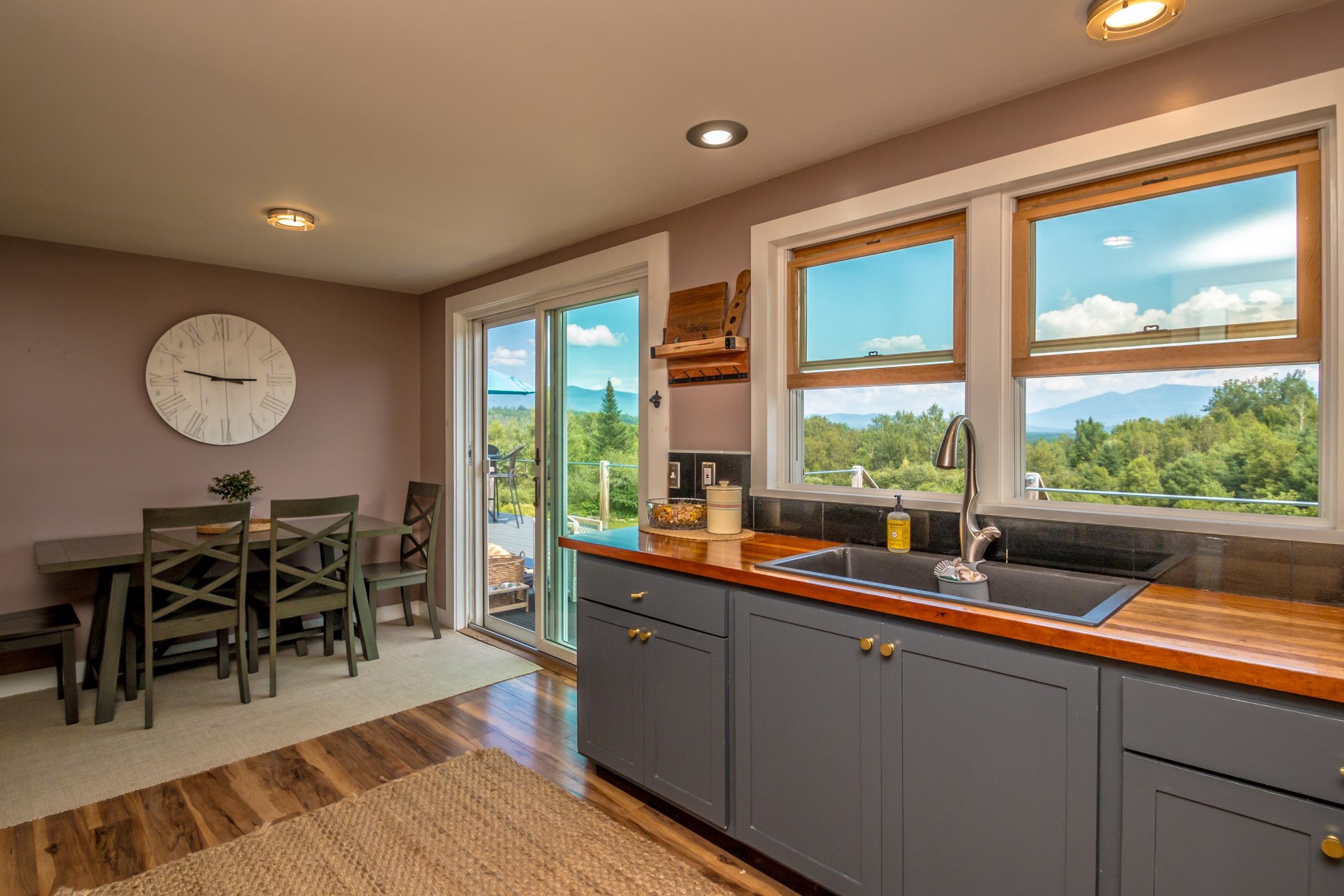 642 Jefferson Road Whitefield, NH 03598 - Photo 35 of 40