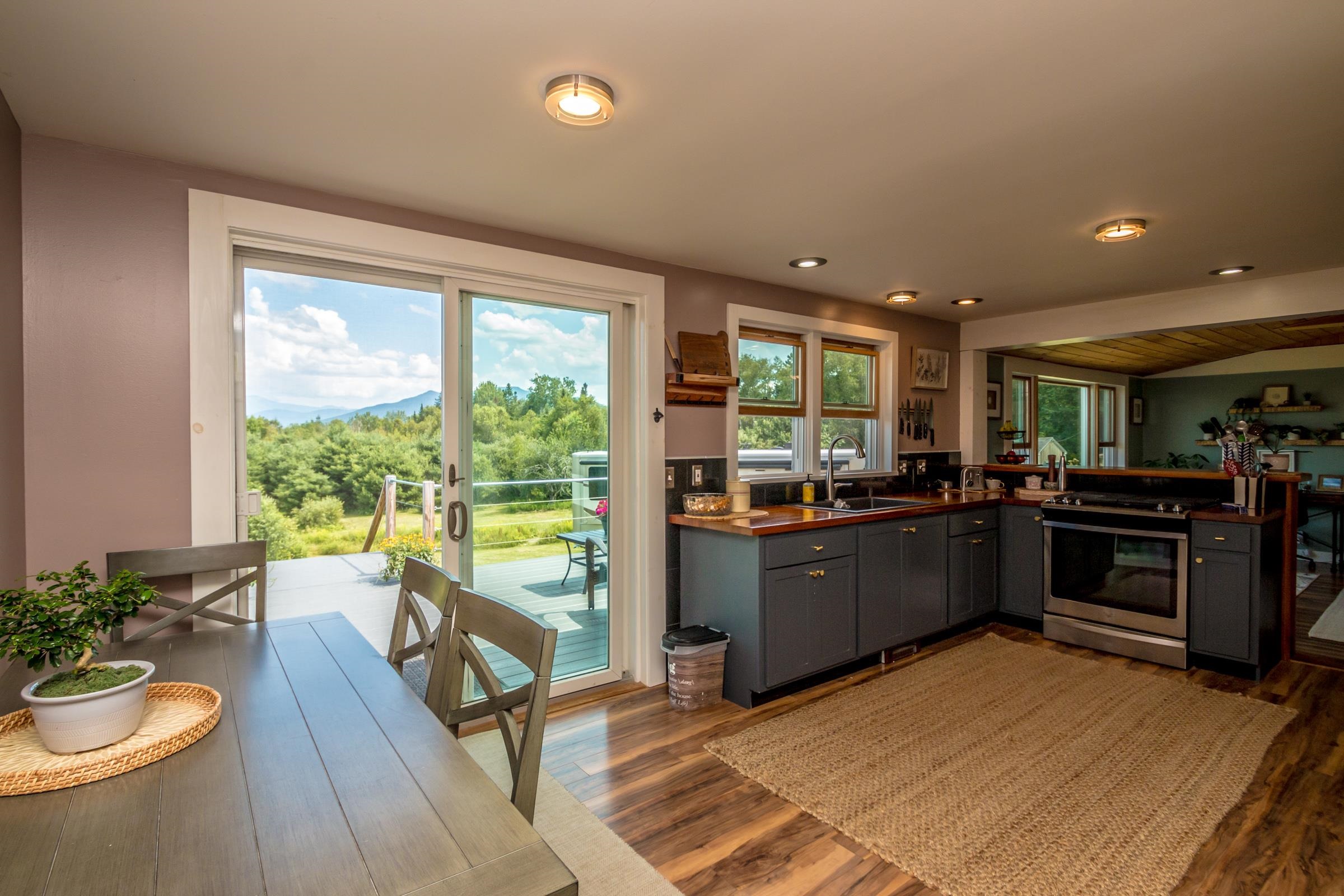 642 Jefferson Road Whitefield, NH 03598 - Photo 37 of 40