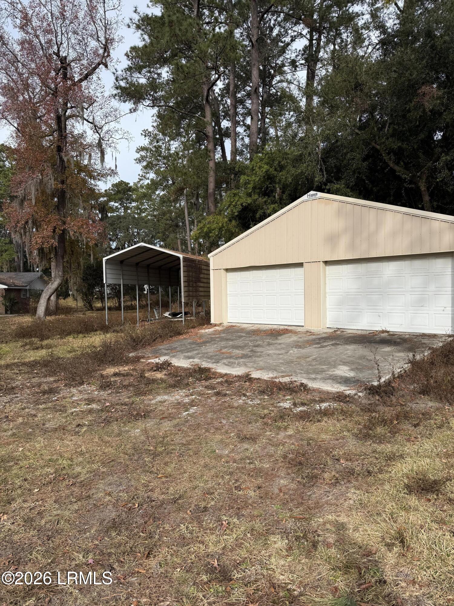 103 Whitfield Street Beaufort, SC 29902 - Photo 4 of 33 IMG_5003