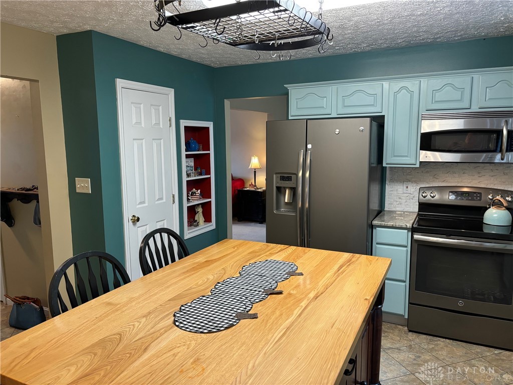 6562 Gander Road East Dayton, OH 45424 - Photo 27 of 71 Gallery Image 27