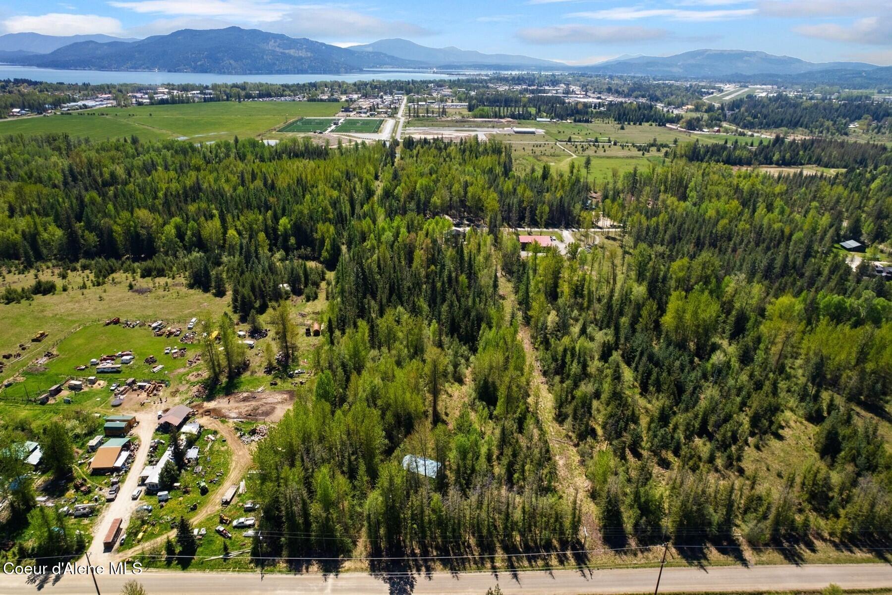 522 East Bronx Road Ponderay, ID 83852 - Photo 7 of 14 6_DJI_0349