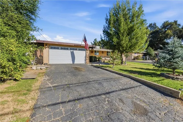 $499,000 | 12055 Douglas Street, Yucaipa, CA 92399