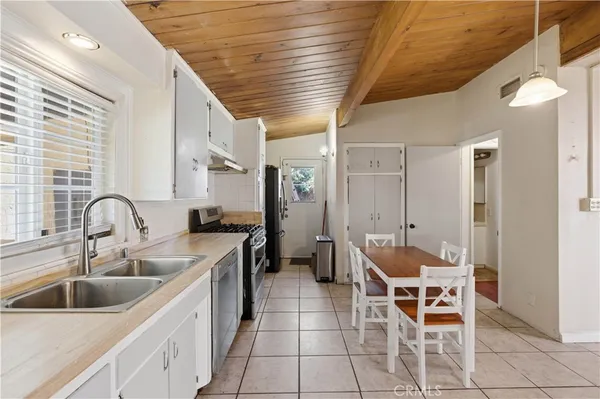 $499,000 | 12055 Douglas Street, Yucaipa, CA 92399